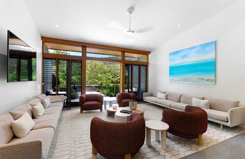 Flametree House | 727 m² House ∙ 8 bedrooms ∙ 16 guests