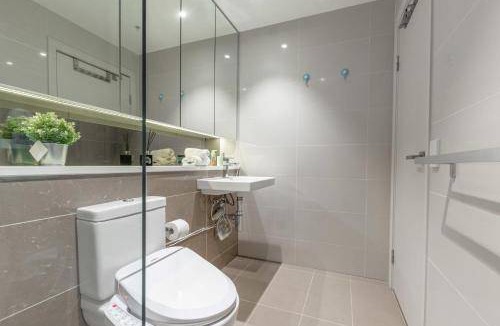Wentworth Point Apartment | 73 m² Apartment ∙ 2 bedrooms ∙ 4 guests