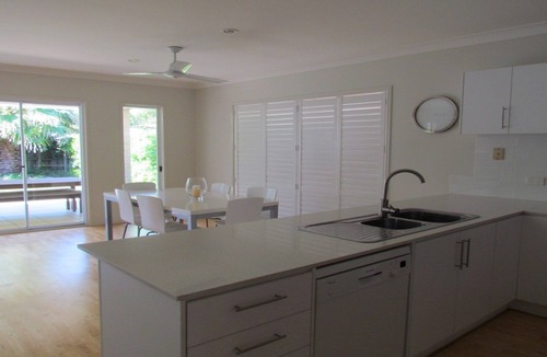 Moffat Beach House | 77 Roderick St Moffat Beach QLD