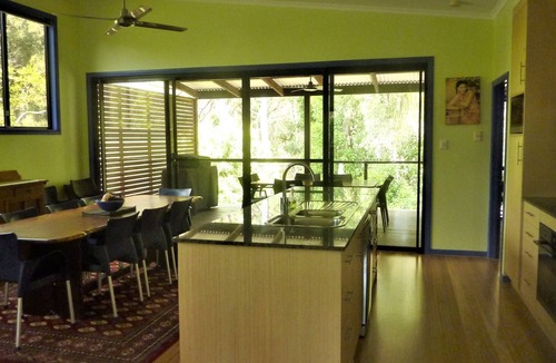 Rainbow Beach House | 8 Belle Court - Rainbow Shores. Close to beach. Wifi
