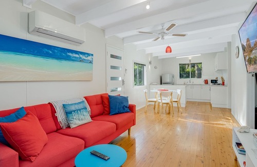 Wallaga Lake House | 8 on The Lake- Fairhaven Pt Way