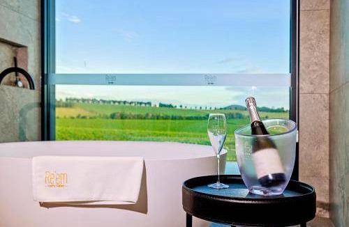 Coldstream Hotel | 80 m² Hotel ∙ 8 guests