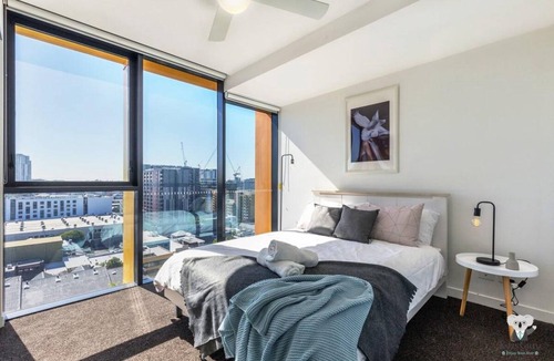 Fortitude Valley House | 80 m² House ∙ 2 bedrooms ∙ 4 guests