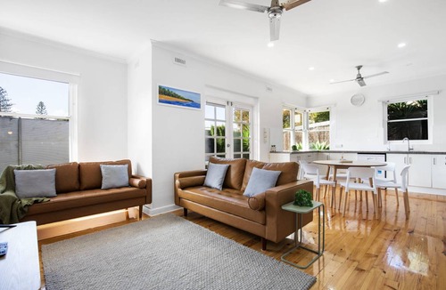 Grange House | 80 m² House ∙ 3 bedrooms ∙ 6 guests
