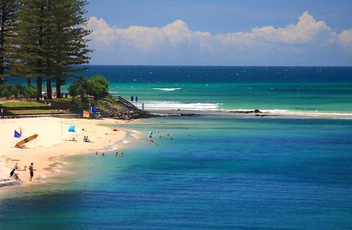 Caloundra Apartment | 80 m² Serviced apartment ∙ 2 bedrooms ∙ 4 guests