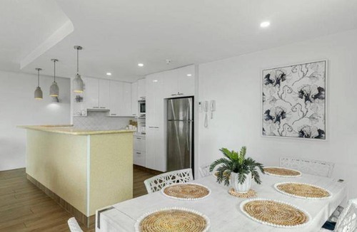 Currumbin Apartment | 85 m² Serviced apartment ∙ 3 bedrooms ∙ 127 guests