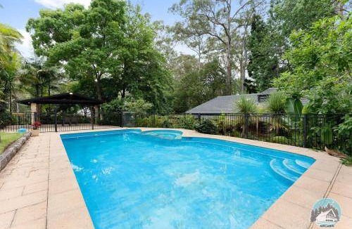Warrawee House | 900 m² House ∙ 5 bedrooms ∙ 9 guests