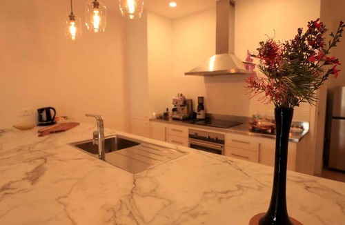 Strathalbyn Apartment | 96 m² Apartment ∙ 2 guests