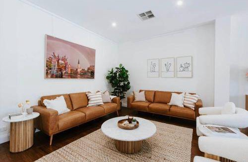 Central Mudgee House | 961 m² House ∙ 5 bedrooms ∙ 10 guests