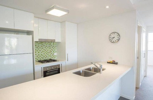 Woolloongabba Apartment | 98 m² Serviced apartment ∙ 2 bedrooms ∙ 5 guests
