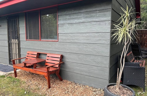 Tapitallee Cabin | A cosy cabin, a great place to escape, relax and take time out of the busyness.