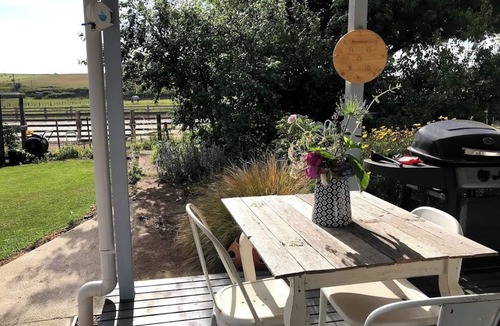 Sassafras Cottage | A Cottage of comfort on historic farm -Long John Cottage n