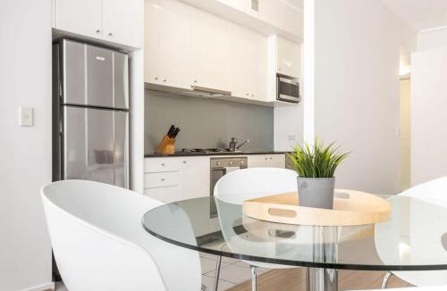 Sydney Central Business District Apartment | A Cozy & Modern Studio Right Next to Darling Harbour