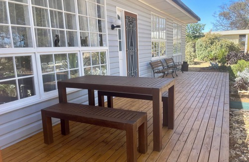 Greenways Landing House | A Modern/Retro styled home with a fun black Cat theme.