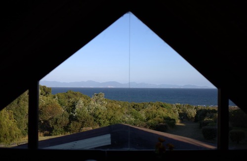 Tarwin Lower House | A Private Beachfront House, amazing view of Waratah Bay and Wilsons Promontory
