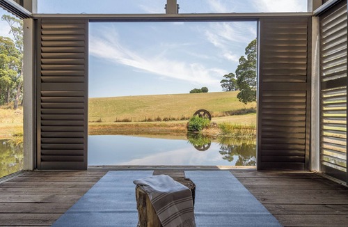 Bullarto South Apartment | A Romantic Escape in Nature’s Embrace