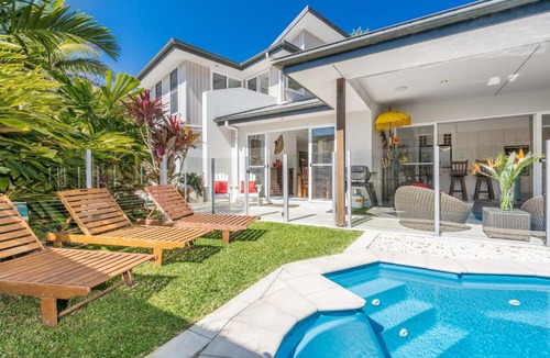 Suffolk Park House | A SWEET ESCAPE - Serenity on Sallywattle