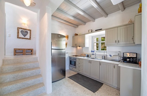 Paros Villa | AB PRIVATE VILLA,private pool, sea view, 10min from Naoussa,