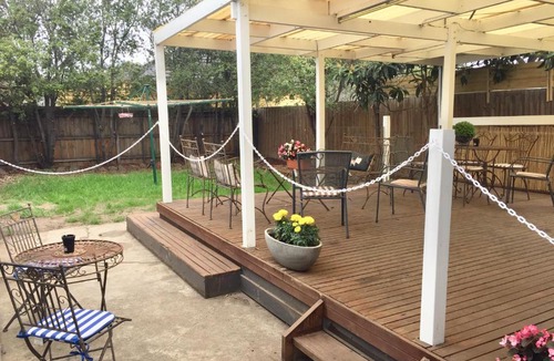 Yarraville House | ABODE ON ADENEY FREE WIFI PET FRIENDLY