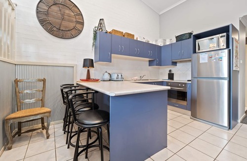 Jindabyne House | Acacia 2 - Modern 3BR Townhouse l Bath l WiFi l BBQ l Foxtel