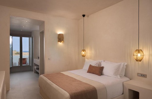 Tholos Apartment | Acanthus Oia - Suites With Private Hot Tub