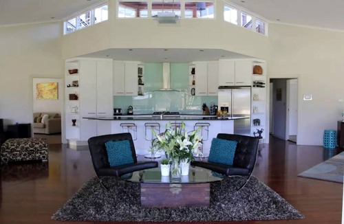 Caffreys Flat Other | Accommodation ∙ 1 bedroom ∙ 16 guests