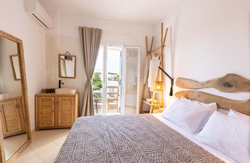 Aliki Apartment | Acoya Residences