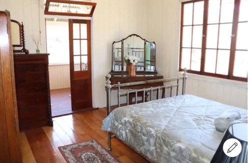 Somerset Dam Other | Acreage, Somerset dam,100yr old renovated homestead, near The Spit.