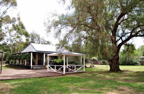 Broke House | Adamae Cottage Hunter Valley