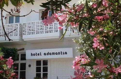 Ireon Hotel | ADAMANTIA HOTEL