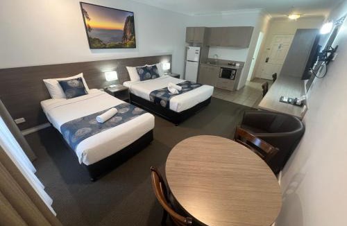 Narrabri Hotel | Adelong Motel