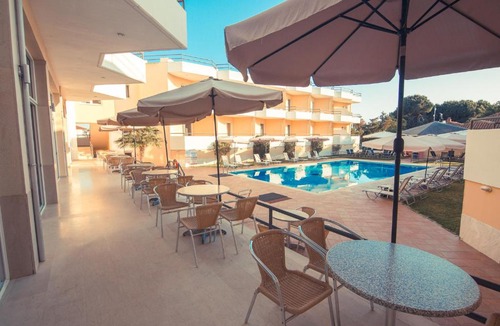 Mytikas Apartment | Adonis Hotel