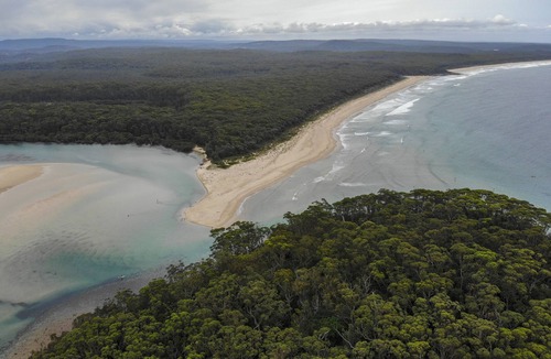 Narrawallee House | Adrift - Narrawallee/Mollymook