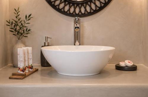 Imerovigli Apartment | Aenia Suites