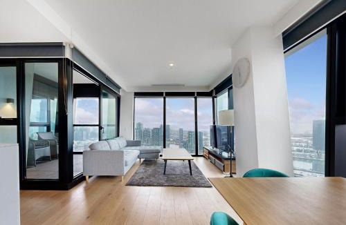 Docklands Apartment | Aerie Stays NewQuay Collection