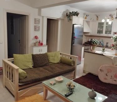 Nea Tirintha Apartment | Agalia house