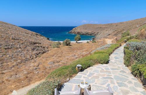 Korissia House | Agelos Beachfront Villa