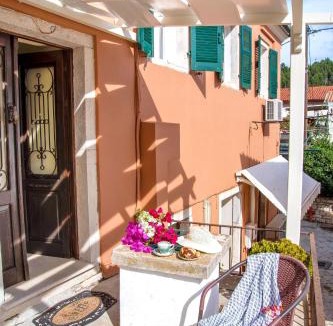 Lakka House | Aggelina