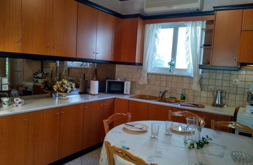 Kalamitsi House | Aggelos House in Kalamitsi