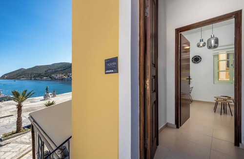 Symi Apartment | Agkyra Studio in port of Symi