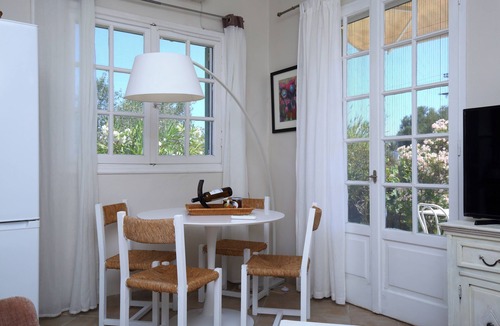 Kariotai Cottage | Ailanto Relaxing House