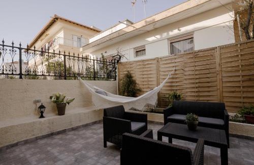Aristotelis House | AIORA yard
