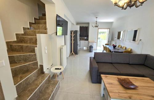 Frinion Apartment | AK View Apartments