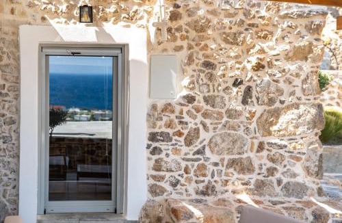 Pefki House | Akra Suite