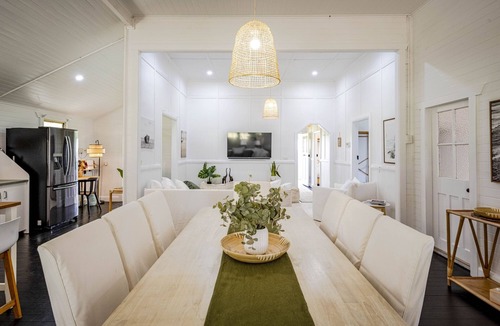 Knockrow House | Alcorn Estate, Byron Hinterland Farmstay