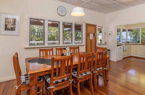 Mayers Flat Cottage | Aleda House on the Myall Lakes