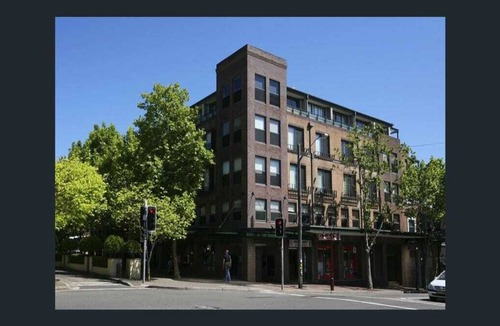 Crows Nest Apartment | ALEX6 - peaceful 1 bedroom in heart of Crows Nest