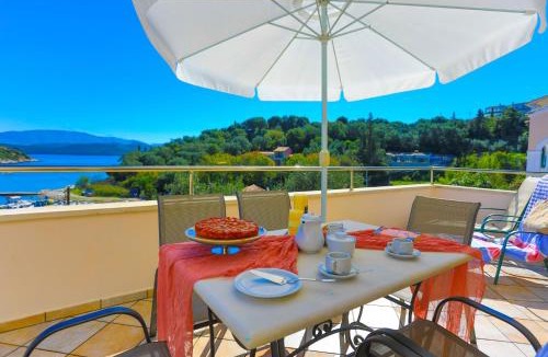 Agios Stefanos Apartment | Alexandra Bay Front