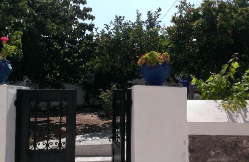 Apollonia House | Alexandros House