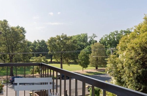 Fitzroy North Apartment | Alfred Crescent, Fitzroy North